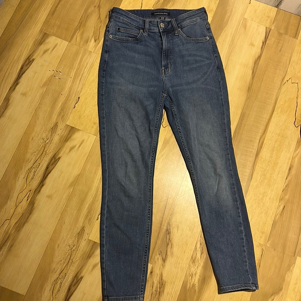 Calvin Klein Jeans CKJ010 Straight Leg Fit